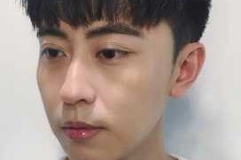 男学生烫什么头发好看（男学生烫什么头发好看图片大全）