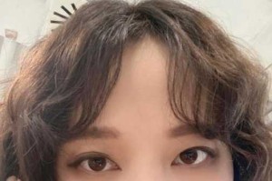 额头头发少发际线又高怎么办,发际线高头发少适合什么发型图片