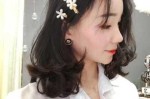 发夹怎么戴在头上好看（刘海怎么夹发卡好看）