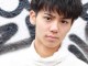 方脸男生适合什么发型（方脸男生适合什么发型）