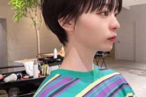 怎么让短发头发立起来,头顶短发立起来怎么办女生