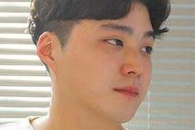 圆脸适合什么发型男人（男生脸圆适合什么样的发型）