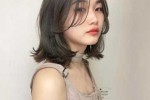 大脸中发适合什么发型（大脸中发适合什么烫发发型图片）