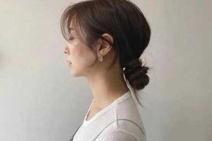 中长发怎么扎低丸子头（如何绑低丸子头中短发）