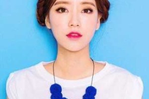 少量长发怎么盘起来好看,长发散发怎么弄好看图片