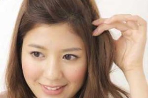 刘海梳上去怎样扎,刘海怎么扎上去好看