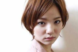 下颌角宽适合的发型,脸宽适合什么短发型女