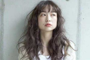 方块脸适合什么发型,方块脸适合什么发型女学生