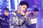 黄子韬头发怎么剪（黄子韬在这就是街舞里唱的什么歌）