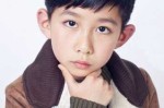 男孩扁头适合什么发型（男孩扁头适合什么发型图片）