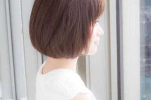 现在流行什么短发型女图片（现在流行什么短发型女图片 女士）
