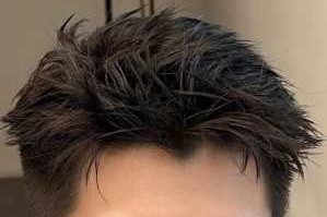 什么脸型适合什么发型男（什么脸型适合什么发型男生）