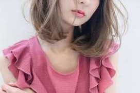 软性头发适合什么发型（软性头发适合什么发型女）