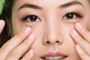 怎么样消除眼袋（怎么样消除眼袋效果好）