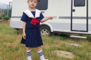 11岁女孩穿jk制服扎什么头发最好看,小女孩留什么发型好看 短发