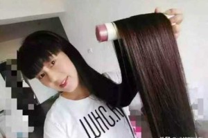 头发软化过度了怎么办（我头发天生特别硬，完了前两天在淘宝上买的软化药水做的软化，但软化过度了，现在就是头发趴在头皮上，请）