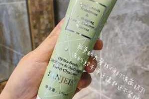 我25岁，混合型皮肤，适合什么品牌的护肤品,