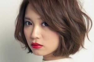 圆脸剪什么发型（圆脸配什么发型好看呢）