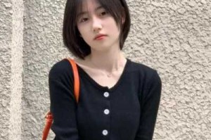 发量多适合什么短发（脸大发量多适合什么短发）