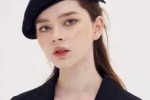 脸型宽的适合什么帽子,额头窄脸宽适合什么帽子