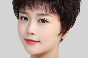 中年妈妈适合什么发型（中年妈妈适合什么发型?）