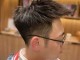 男人戴眼镜剪什么发型（戴眼镜的男孩子适合什么样的发型）