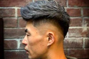 皮肤略黑的男生染什么颜色比较好看。或者显白些,肤色黑的男人适合什么发型图片