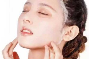 热水敷脸有什么好处,用温水敷脸有什么好处和坏处
