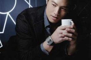 安志杰的发型怎么剪,安志杰发型叫什么 自由式