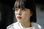 鹅蛋脸适合什么眼镜框