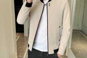 男生白衬衫配什么外套（男士立领大衣如何搭配）