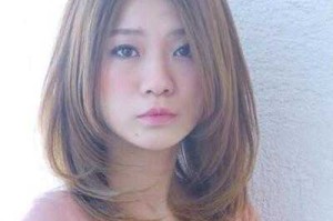 梨花头怎么剪（剪肩长碎发最快的方法）