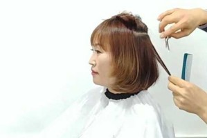 自己在家剪内扣教程,自己怎么剪齐肩发视频教程
