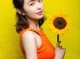 头大适合什么发型女（头大，肩宽，脖子比较短的女生适合什么发型？（还是学生，不要太张扬的））