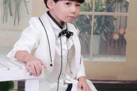 男宝宝蘑菇头怎么剪（男宝宝蘑菇头怎么剪视频）