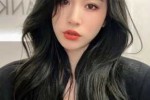 染什么颜色的头发显脸白,染什么色的头发显脸白显年轻