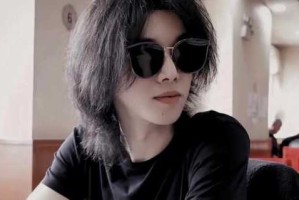 华晨宇发型怎么剪（华晨宇发型怎么剪的）