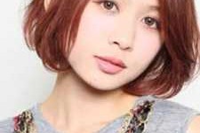 梨形脸适合剪什么短发（梨形脸适合剪什么短发女）