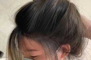 头发怎么能长的快点（晚上睡觉把头发扎着睡,真的能让头发长的快点吗）