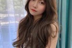 40多岁女人直发上什么色好看,直发适合什么颜色显皮肤白