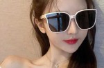 圆脸带什么墨镜好看,圆脸适合什么墨镜女图片好看