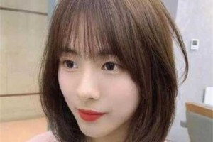 脖子细长适合什么发型（脖子细长适合什么发型女）