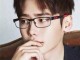 小脸男生适合什么眼镜,男生小脸适合什么发型图片