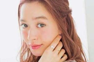 中长发怎么弄好看（中长发怎么弄好看,简单）