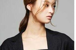 头发怎么拉直比较自然（头发怎么拉直比较自然）