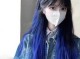 浅蓝色头发怎么染（浅蓝色头发怎么染出来）