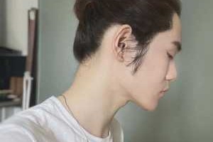 男生丸子头怎么扎,男丸子头怎么扎简单好看
