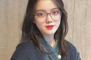 长脸适合什么眼镜框,