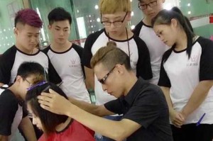 理发怎么学才快啊（理发怎么学才快啊女生）