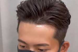三七分头发怎么吹（中分怎么吹三七分）